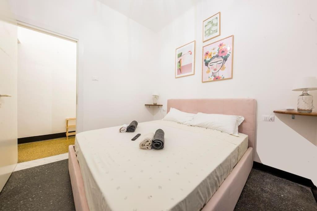 Agostino'S Apartment Genoa Bagian luar foto