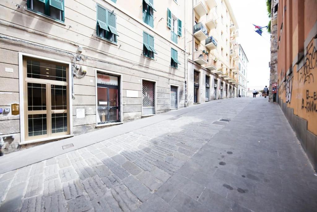 Agostino'S Apartment Genoa Bagian luar foto