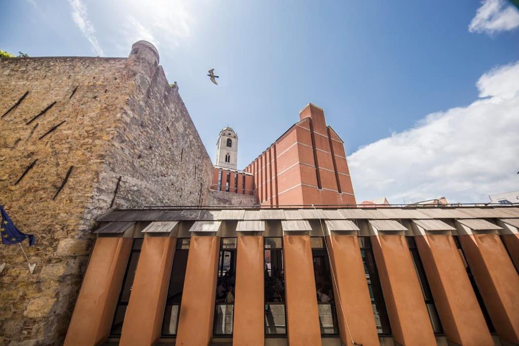 Agostino'S Apartment Genoa Bagian luar foto